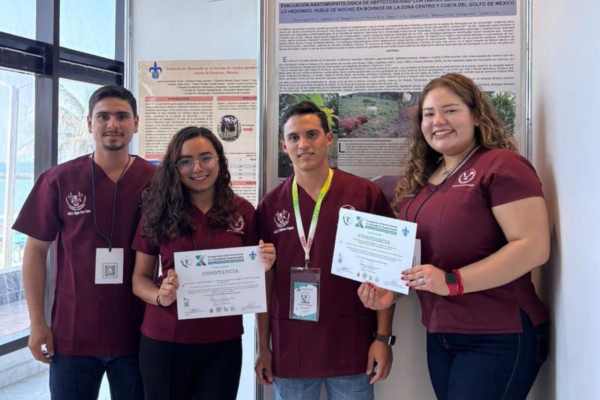 Exponen estudiantes de la UAT en congreso internacional de ganader&iacute;a