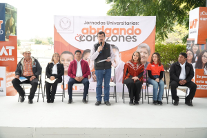 Rector de la UAT inaugura las jornadas &ldquo;Abrigando Corazones&rdquo;