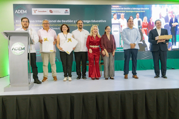 Clausura secretario de Educaci&oacute;n Congreso Internacional de Gesti&oacute;n y Liderazgo Educativo