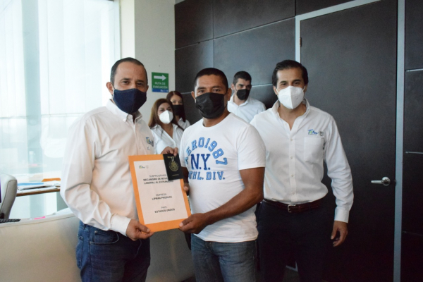 Jornaleros tamaulipecos retornan a la cosecha de tomate en Estados Unidos