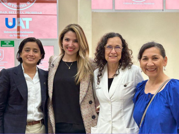 Resalta UAT participaci&oacute;n de la mujer en el campo de la medicina
