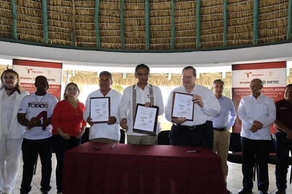 Atestigua gobernador firma de convenio entre AISTAC y gobierno de Altamira para dragar laguna; es muestra de una sociedad colaborativa, destaca