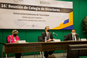 Rinde UAT homenaje p&oacute;stumo al Maestro C&eacute;sar Carranza Avelda&ntilde;o