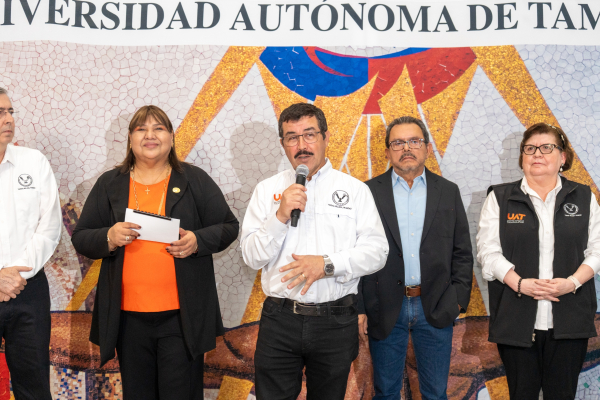 Respaldo del gobernador consolida logros hist&oacute;ricos de la UAT: D&aacute;maso Anaya