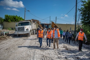 Impulsa Mario L&oacute;pez construcci&oacute;n de circuitos  viales en colonias con mayor marginaci&oacute;n