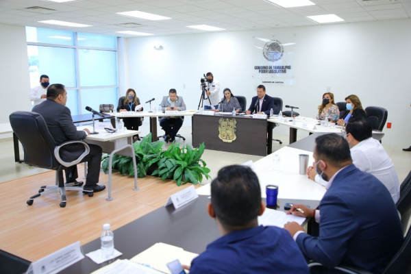 Desahogan en Comisiones procedimiento para nombrar a  ui&eacute;nes ocupar&aacute;n Magistraturas