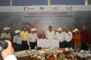 Reconocen ganaderos apoyo del gobernador Am&eacute;rico Villarreal