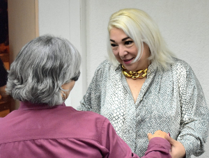 Contin&uacute;an descuentos para adultos mayores en las Oficinas Fiscales: Adriana Lozano