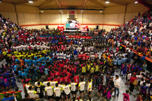 El rector D&aacute;maso Anaya y Omar Bravo presiden apertura de la Copa UAT 2025