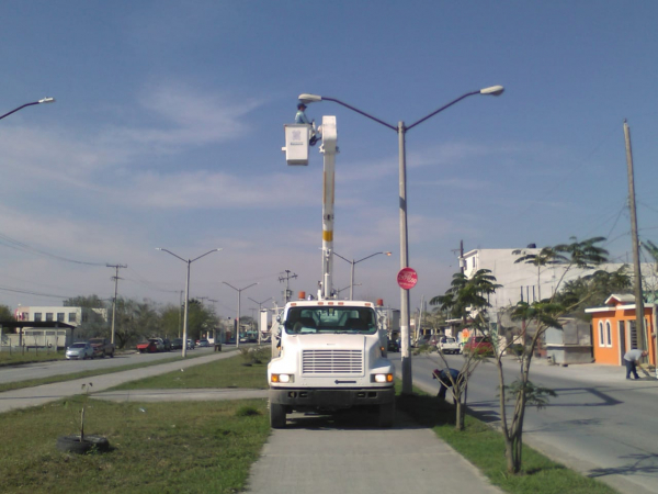 Cuenta Matamoros con m&aacute;s calles y  avenidas iluminadas con l&aacute;mparas led