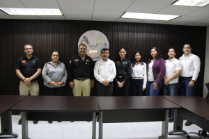 Sostiene rector encuentro con universitarios de Valle Hermoso