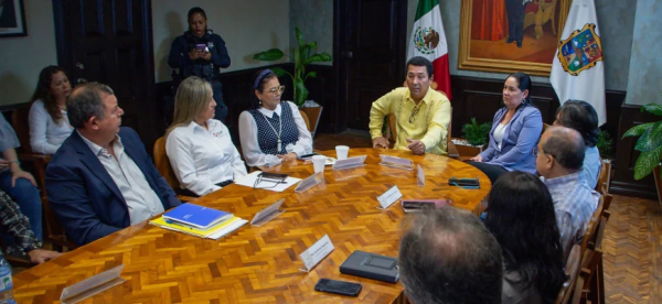 Exponen avances de trabajos en Tamul-Las Brisas; esfuerzo del Municipio, Infonvit y Fundaci&oacute;n Hogares