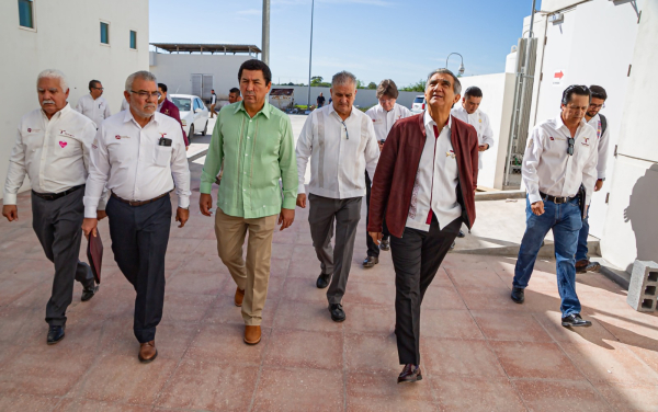 Gobernador Am&eacute;rico Villarreal, realiza gira de trabajo  en Matamoros; lo acompa&ntilde;a Alcalde Mario L&oacute;pez