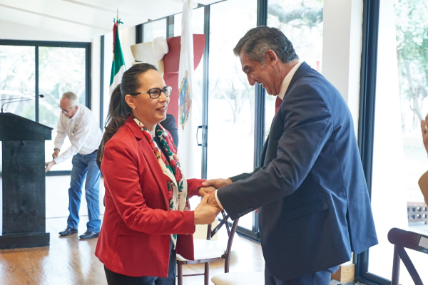 Contralor&iacute;a estatal corrige fallas de la administraci&oacute;n anterior