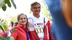 Am&eacute;rico y Mar&iacute;a de Villarreal conviven con miles de familias en DIFzania