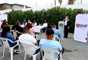 Entregan DIF Matamoros e ITEA certificados de Primaria y Secundaria