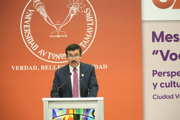 D&aacute;maso Anaya inaugura foro sobre igualdad de g&eacute;nero y cultura de paz